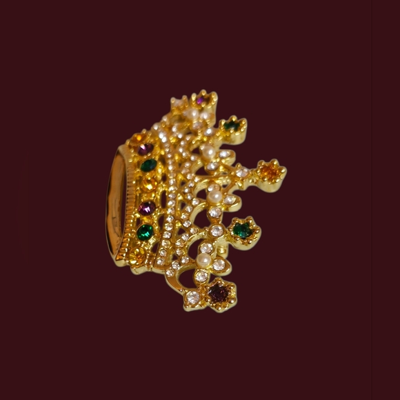 Vintage Multi Colored Gold Tone Crown Brooch - Picture 3 of 5